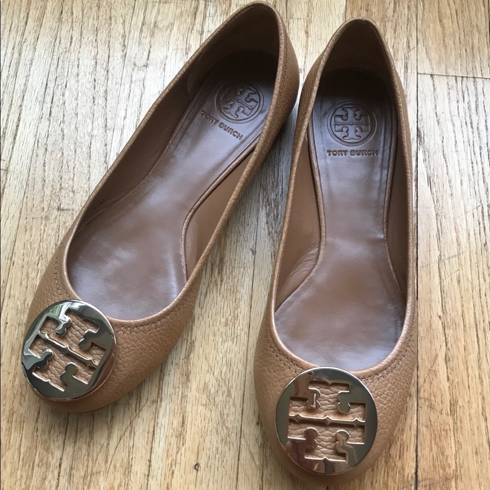 TORY BURCH TAN LEATHER BALLET FLATS - Picture 1 of 5